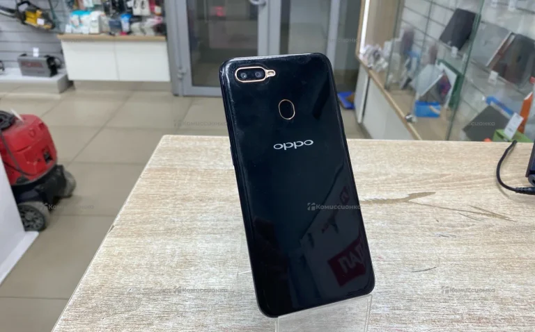 Oppo A5s 3/32 ГБ