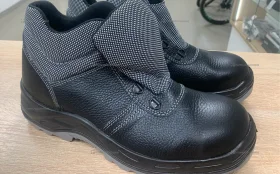 Купить Ботинки б/у , в Рязань Цена:800рублей