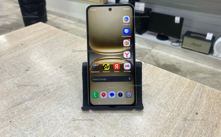 Tecno Spark Go 2 4/128 ГБ