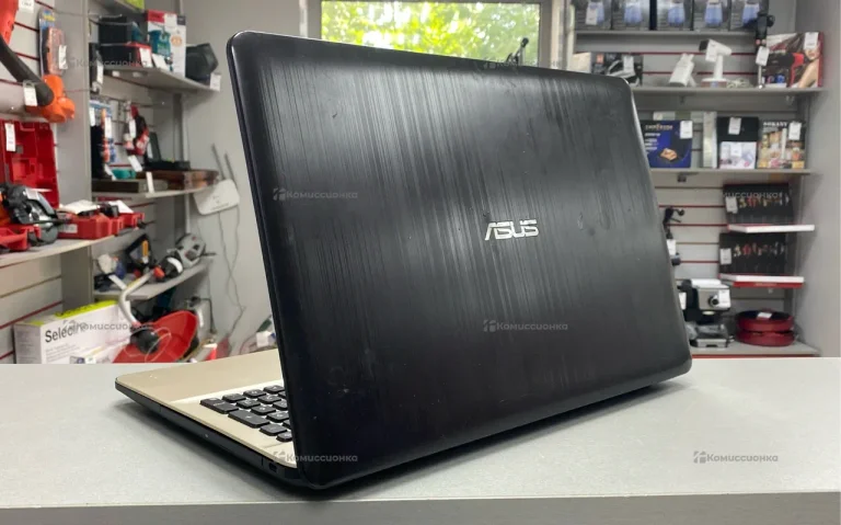 Ноутбук  Asus X541S