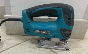 Электролобзик makita 4350FCT
