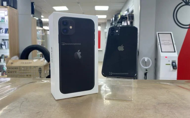 Apple iPhone 11 4/64 ГБ