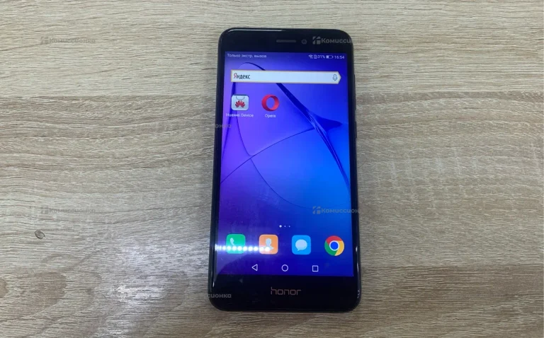 Honor 8 Lite 4/32 ГБ