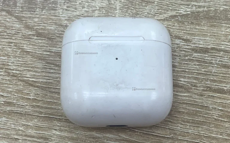 Наушники AirPods