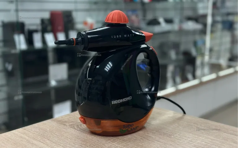 Пароочиститель Redmond RSC-2010