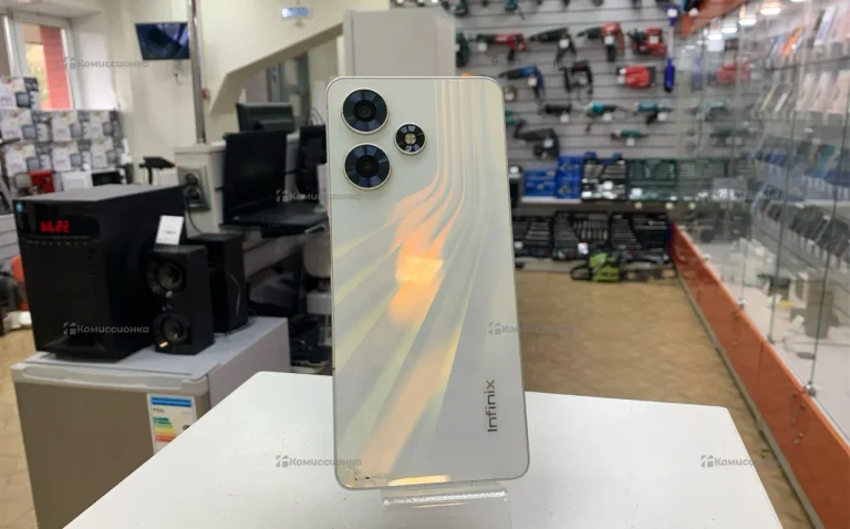 Infinix HOT 30 8/128