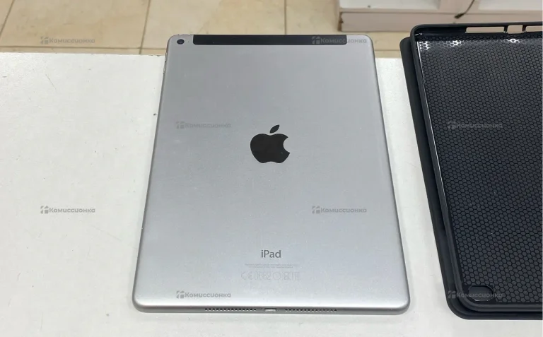 Планшет Apple iPad Air 2 128Gb Wi-Fi + Cellular