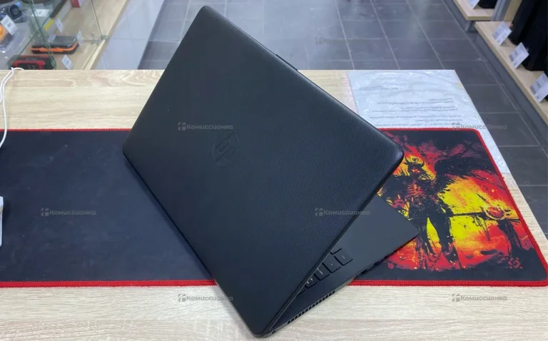 Ноутбук  HP AMD A10-9620P Radeon R5