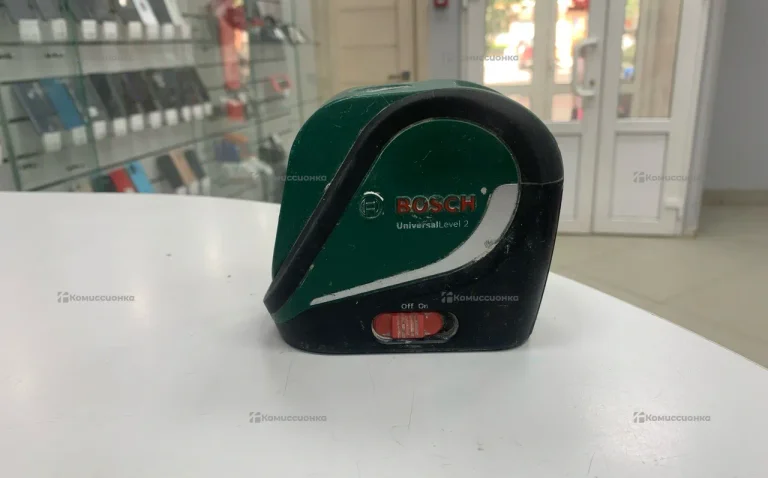 Лазерный уровень Bosch universallevel 2