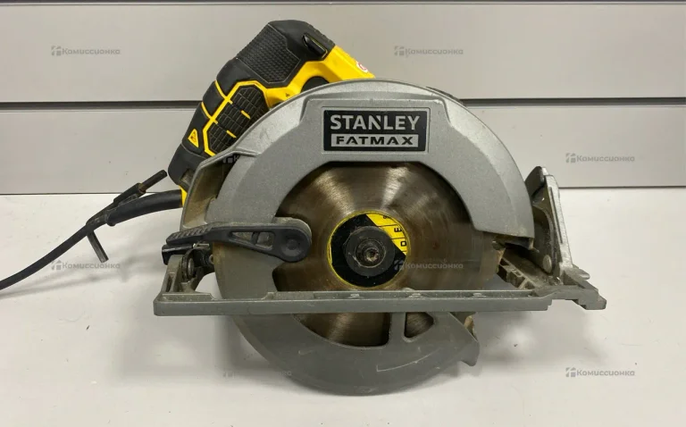 Дисковая пила Stanley Fatmax FME301