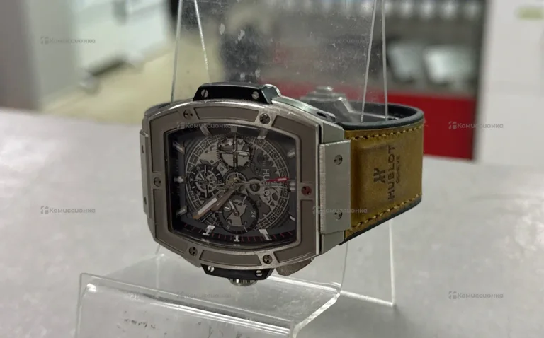Часы  Hublot S382
