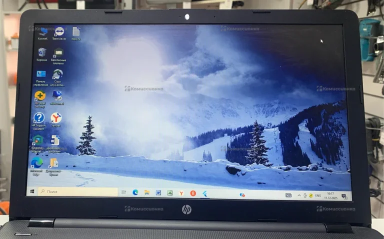 Ноутбук HP 15-BSO11UR