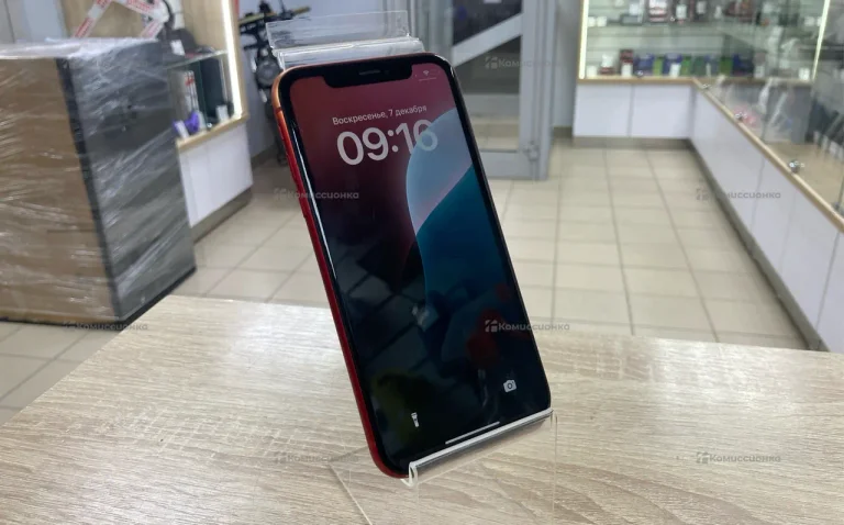 Apple iPhone XR 3/64 ГБ