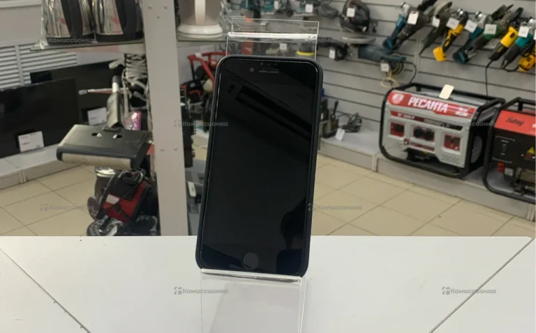 Apple iPhone SE 2/64 ГБ