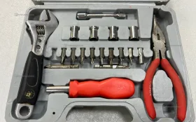 Купить Набор инструментов Vira б/у , в Санкт-Петербург Цена:890рублей