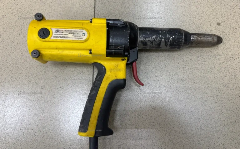 Заклепочник электрический SKytools SK1006