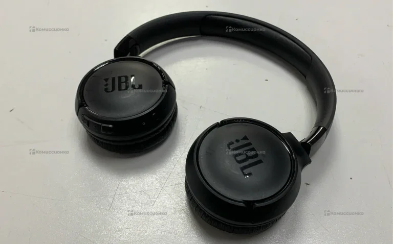Наушники  jbl tune 520bt
