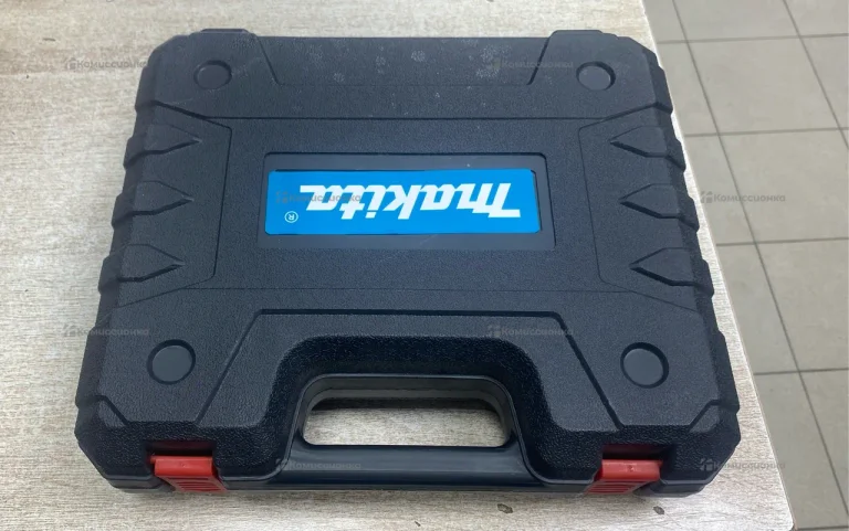 Шруповерт Makita реплика