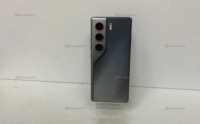 Tecno Camon 40 8/128 ГБ