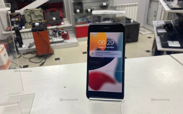 Apple iPhone 7 2/32 ГБ