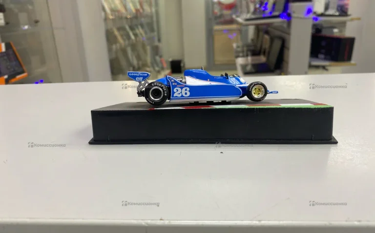 Машинка ligier js11