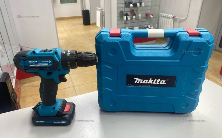 Дрель-шуруповёрт Makita DF331D (реплика)