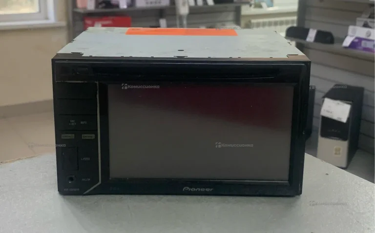 Автомагнитола  pioneer van-2300dvd