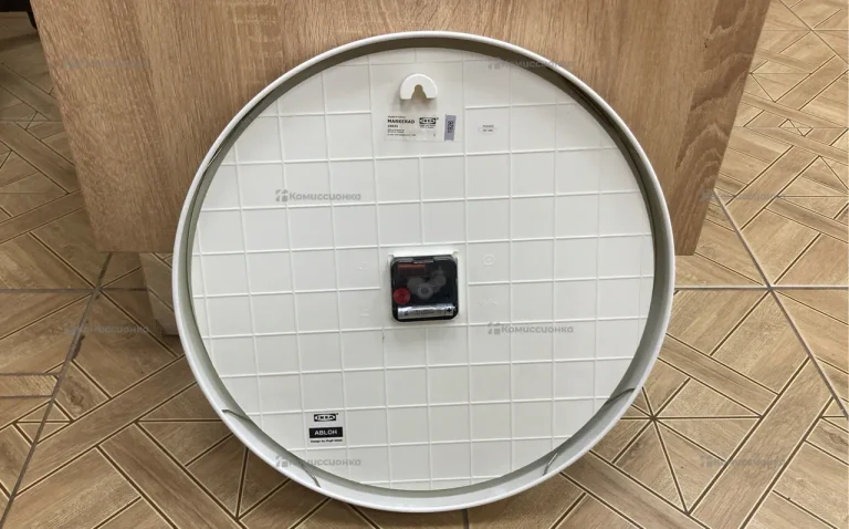 Часы  IKEA ABLOH