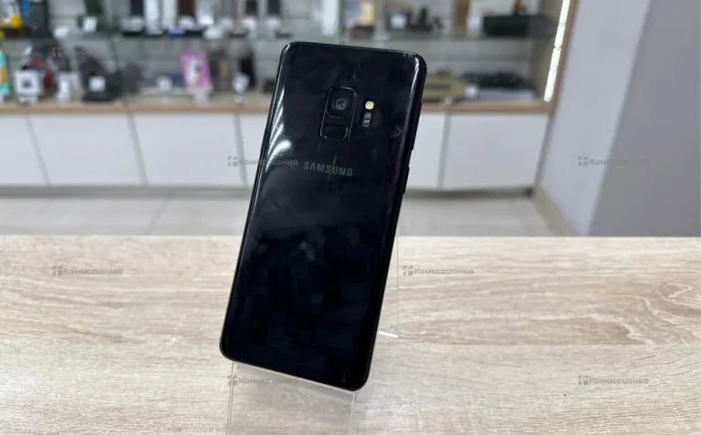 Samsung Galaxy S9 4/64 ГБ