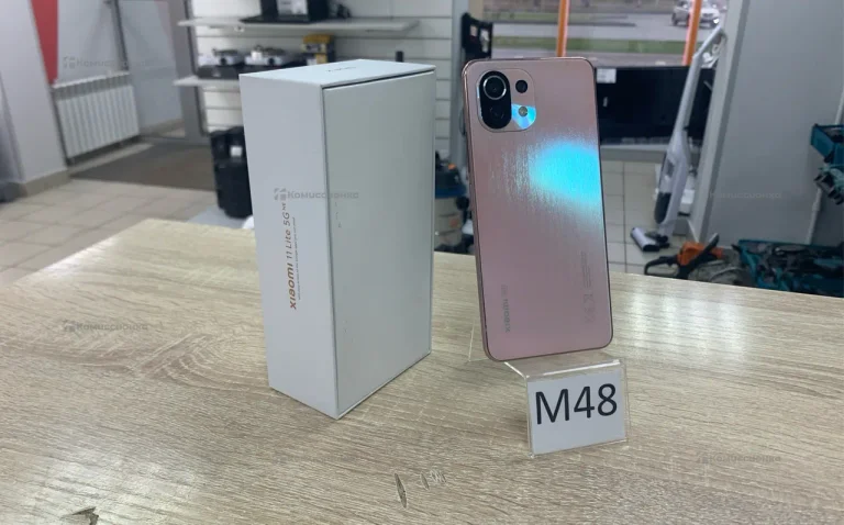 Xiaomi Mi 11 Lite 5G 8/128 ГБ