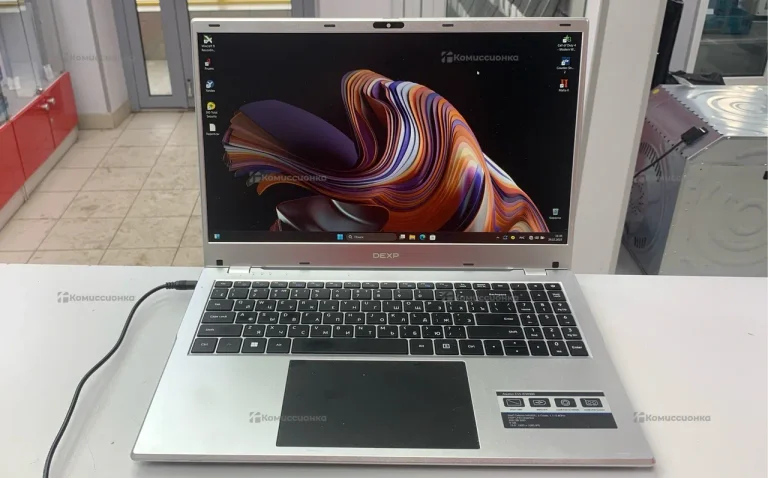Ноутбук  Dexp Aqulion