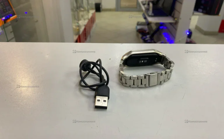 Часы Mi band 7