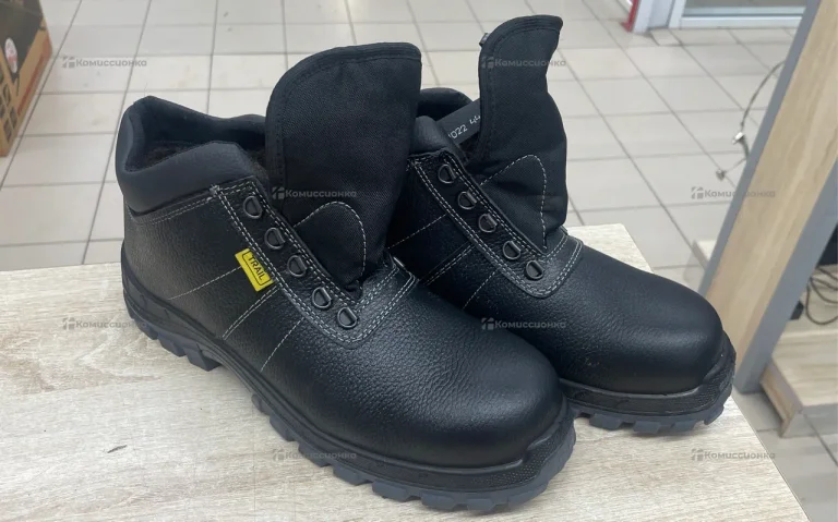 Спец обувь зимняя 44 размер