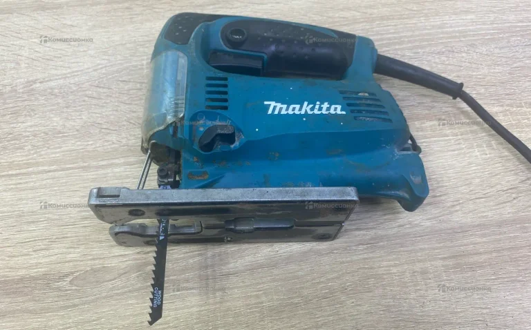 Электрический Лобзик Makita 4329