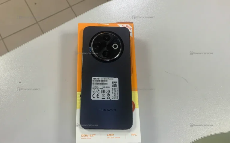 Tecno Spark 30C 6/128 ГБ