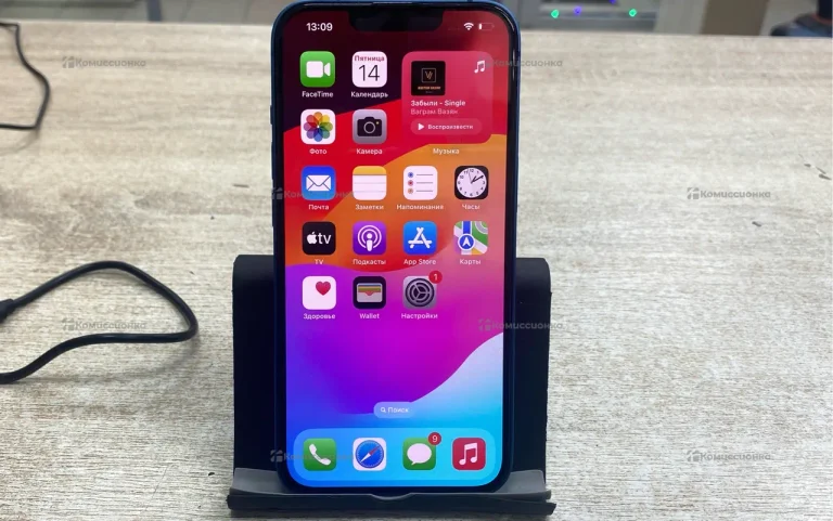 Apple iPhone 13 4/128 ГБ