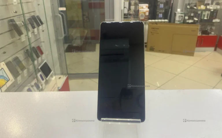 Tecno Camon 30 8/256 ГБ