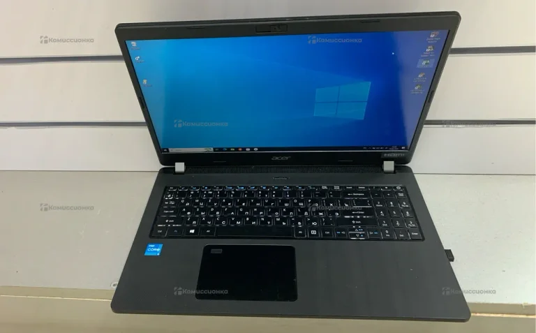 Ноутбук  Acer travelMate p215-53