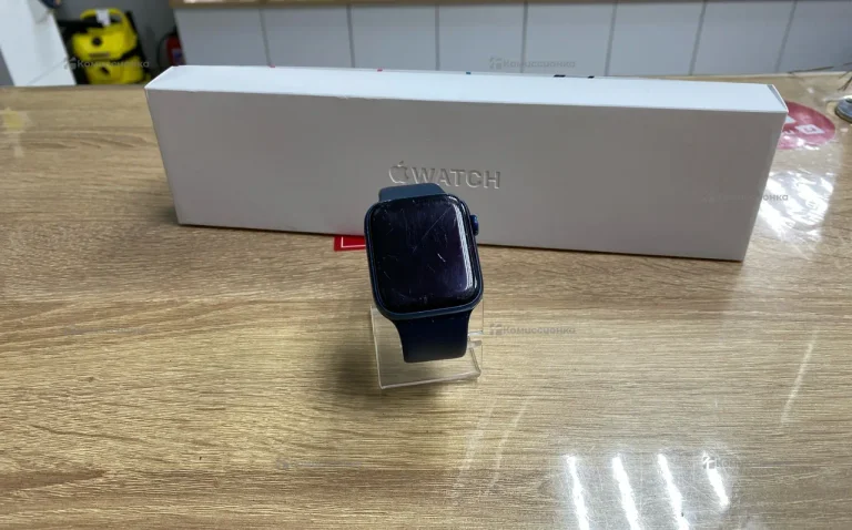 Часы Apple Watch 6 44mm