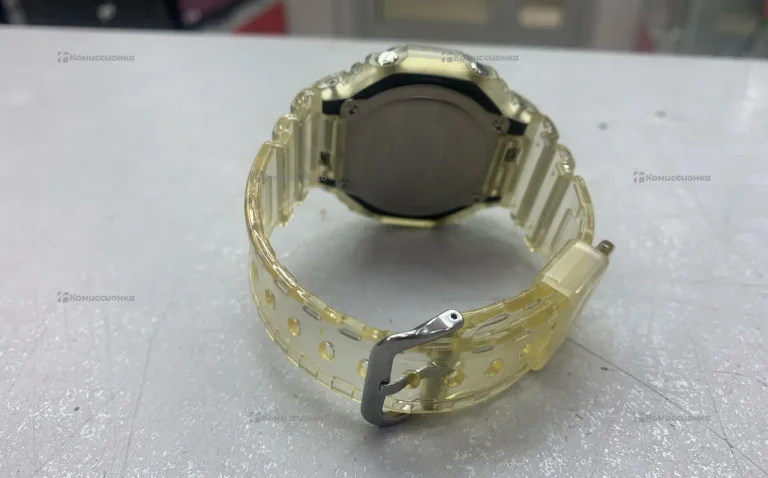 Часы  CASIO GA-2100SKE