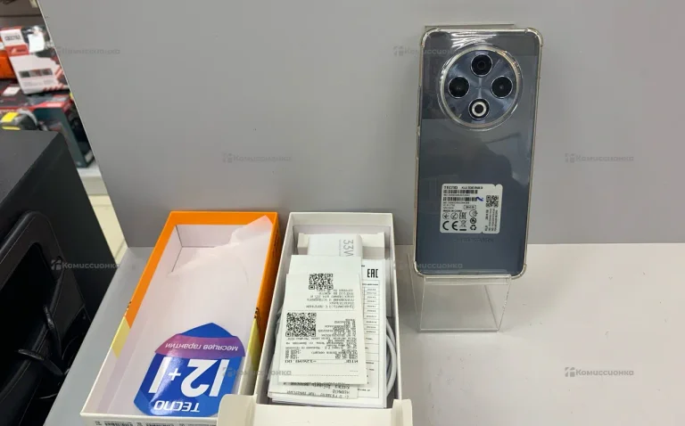 Tecno Spark 30 8/256 ГБ