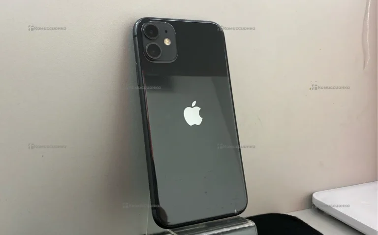 Apple iPhone 11 4/64 ГБ