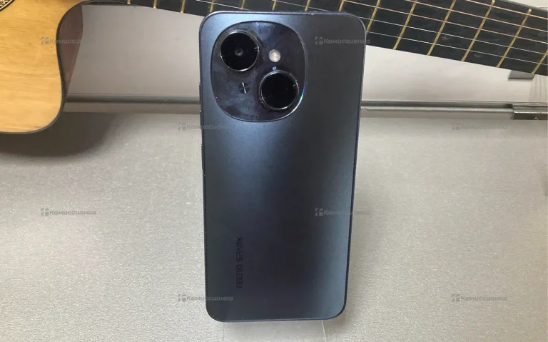 Tecno Spark Go 1 3/64 ГБ
