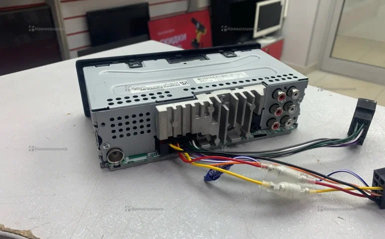 Автомагнитола  pioneer MVH S520BT