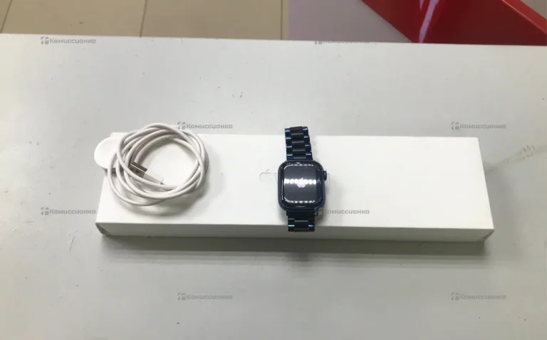 Часы  Apple Watch 7 41mm