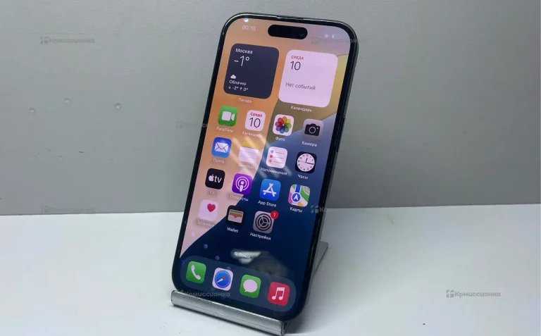 Apple iPhone 15 6/128 ГБ