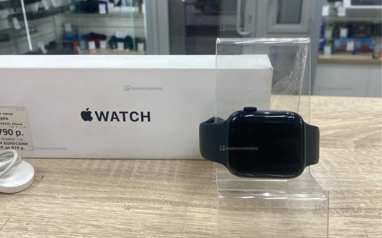 Часы  Apple Watch SE (gen2)