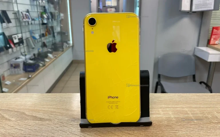 Apple iPhone XR 3/128 ГБ