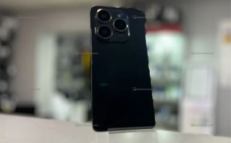 Tecno Spark 20 Pro 8/256 ГБ