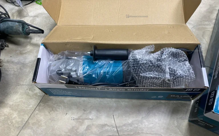 УШМ Makita 180 GA1801
